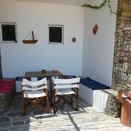 το κατἑ Ξενοδοχείο με διαμερίσματα Αρτεμώνας