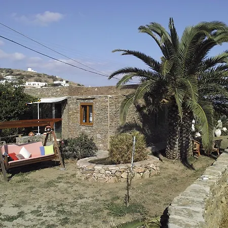 Ξενοδοχείο με διαμερίσματα το κατἑ *