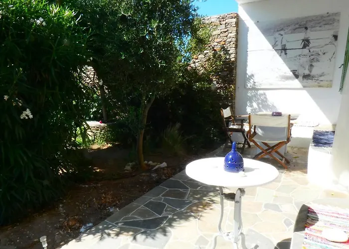 το κατἑ 3* Artemonas