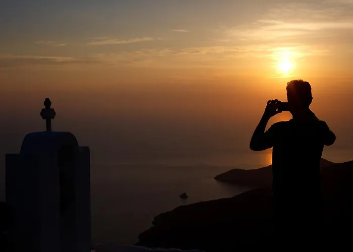 το κατἑ 3* Artemonas